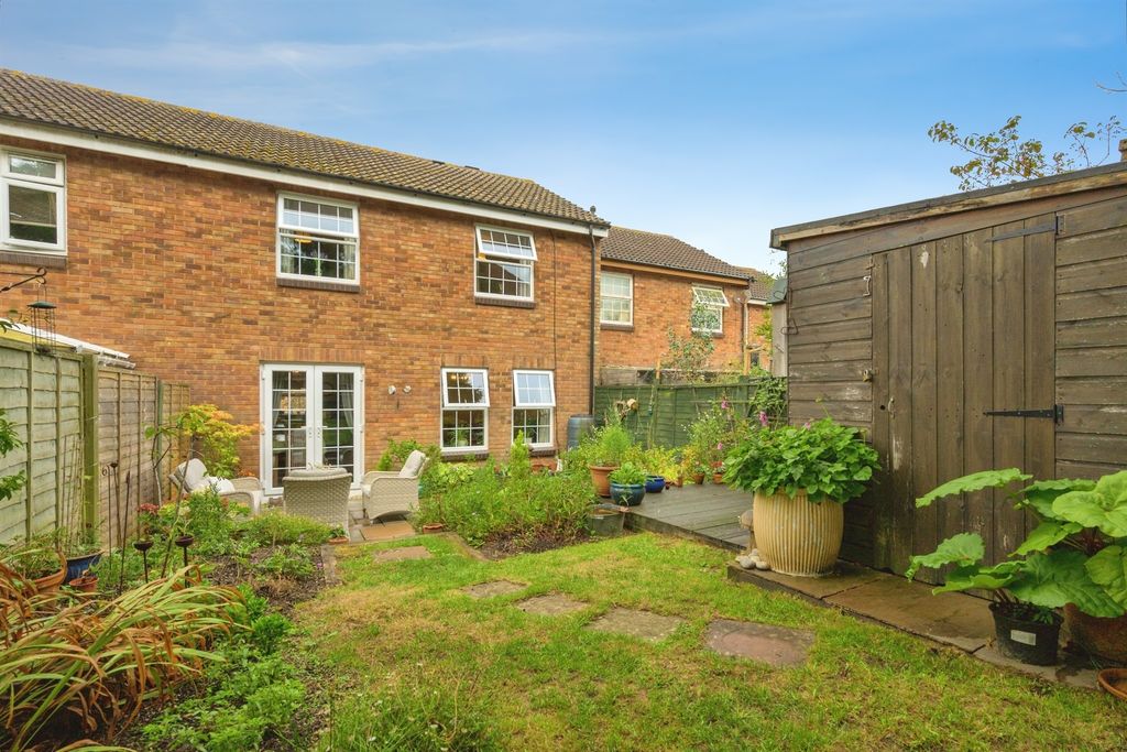 Property photo 3 of 19