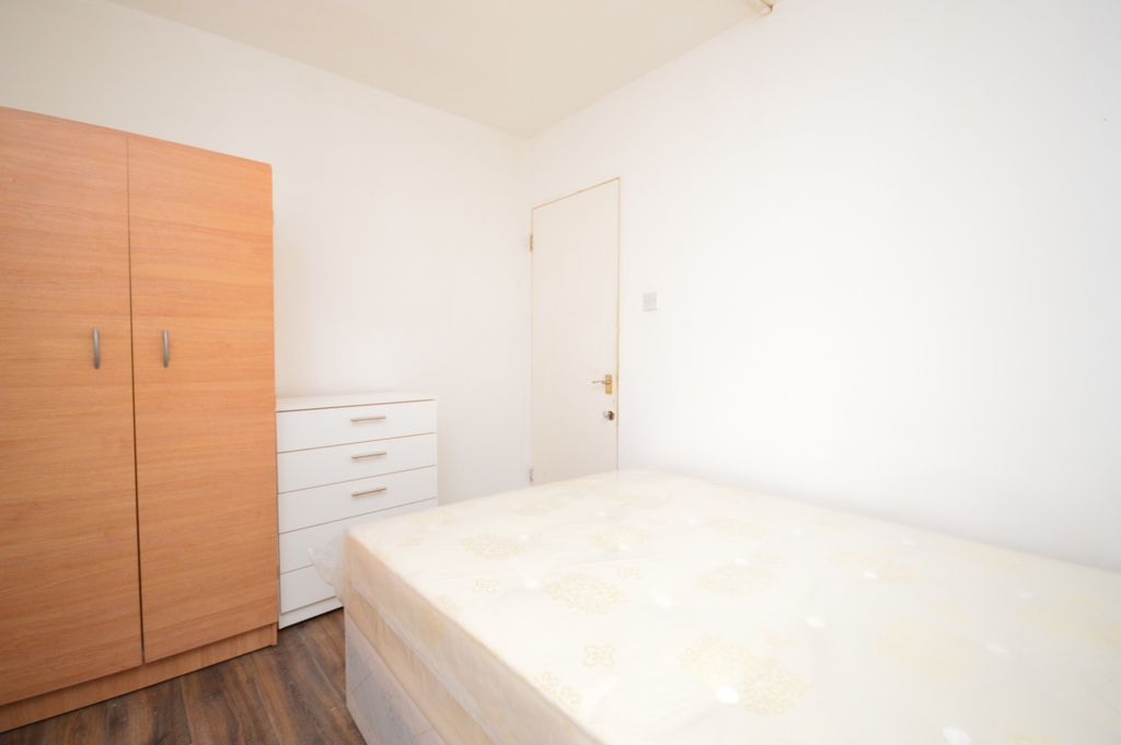 Property photo 2 of 8 Gallery