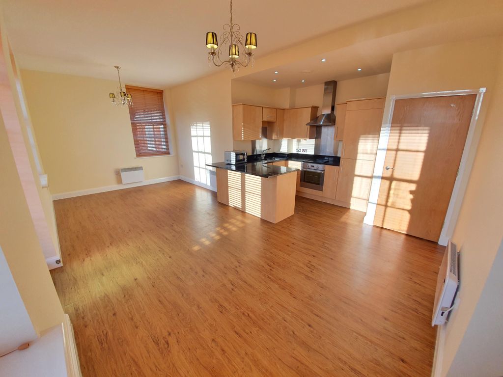 Property photo 3 of 21 Image