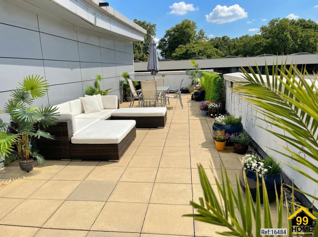 Property photo 1 of 20 Photo 0