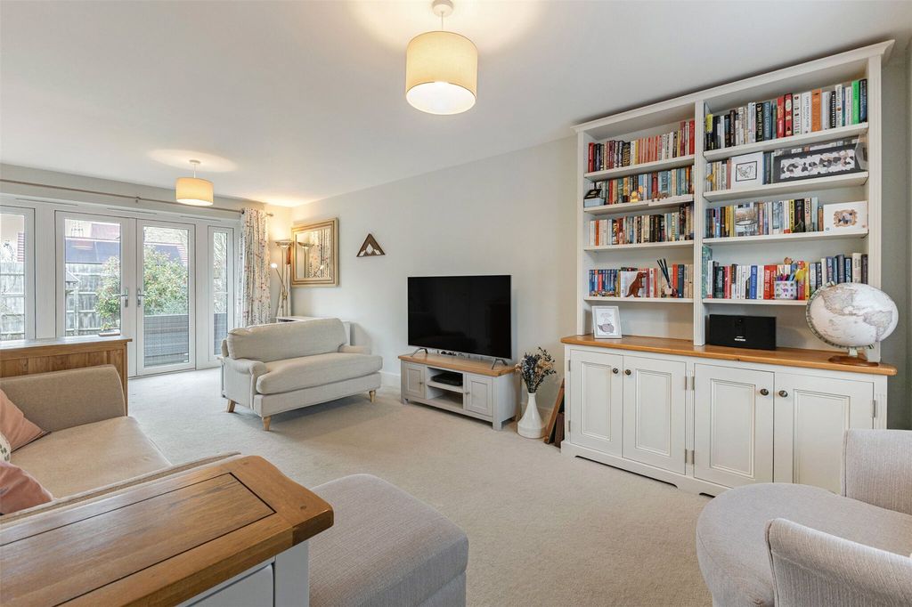 Property photo 3 of 21 Picture No. 08