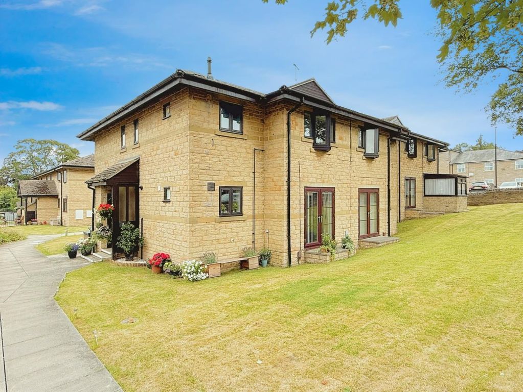 Property photo 3 of 12 Rear External