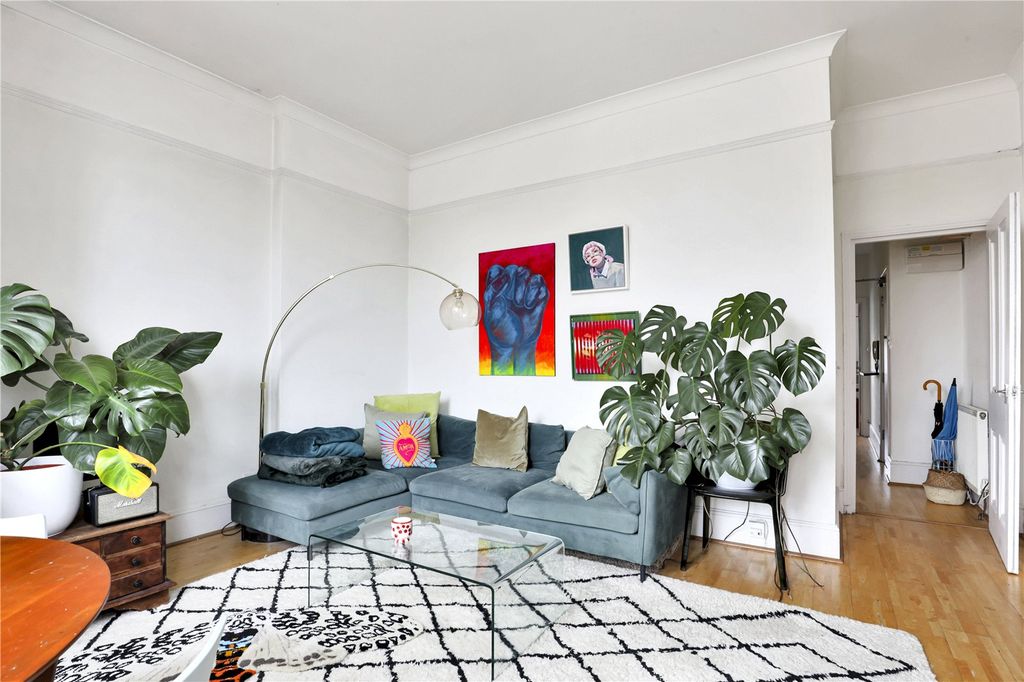 Property photo 1 of 10 Picture No. 34