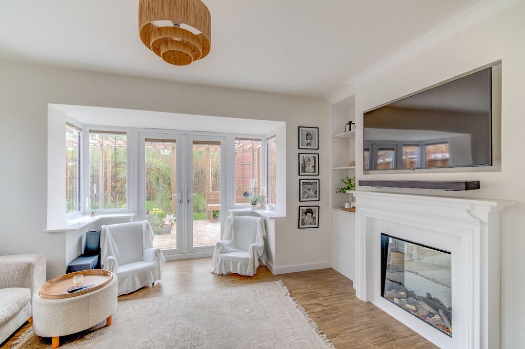 Property photo 3 of 20 Picture No. 15