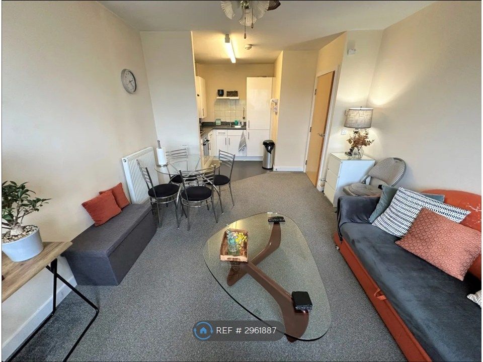 Property photo 3 of 4