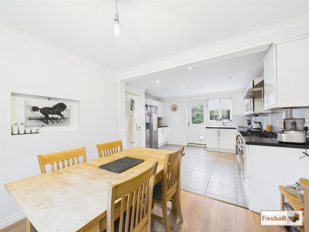 Property photo 2 of 26 Kitchen / Diner