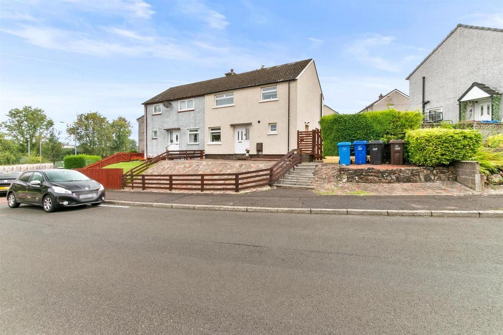 Property photo 1 of 30