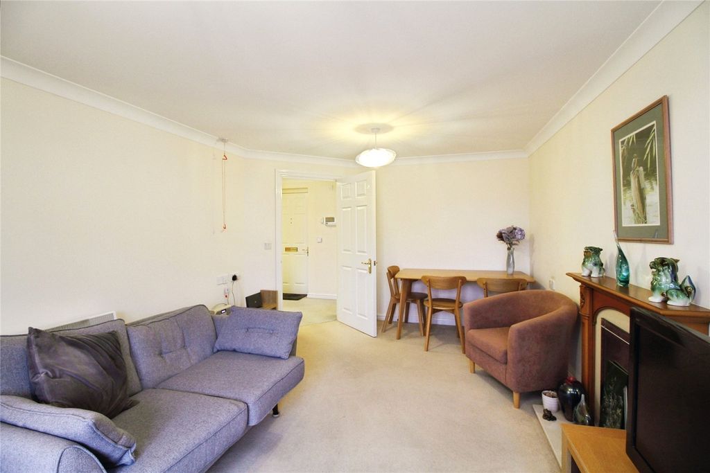 Property photo 3 of 13 Living Room