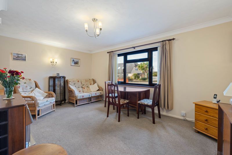 Property photo 2 of 14 Photo 9