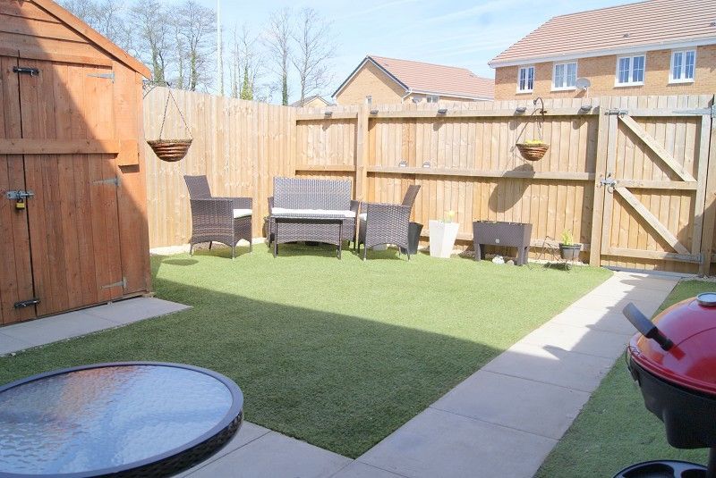 Property photo 3 of 17