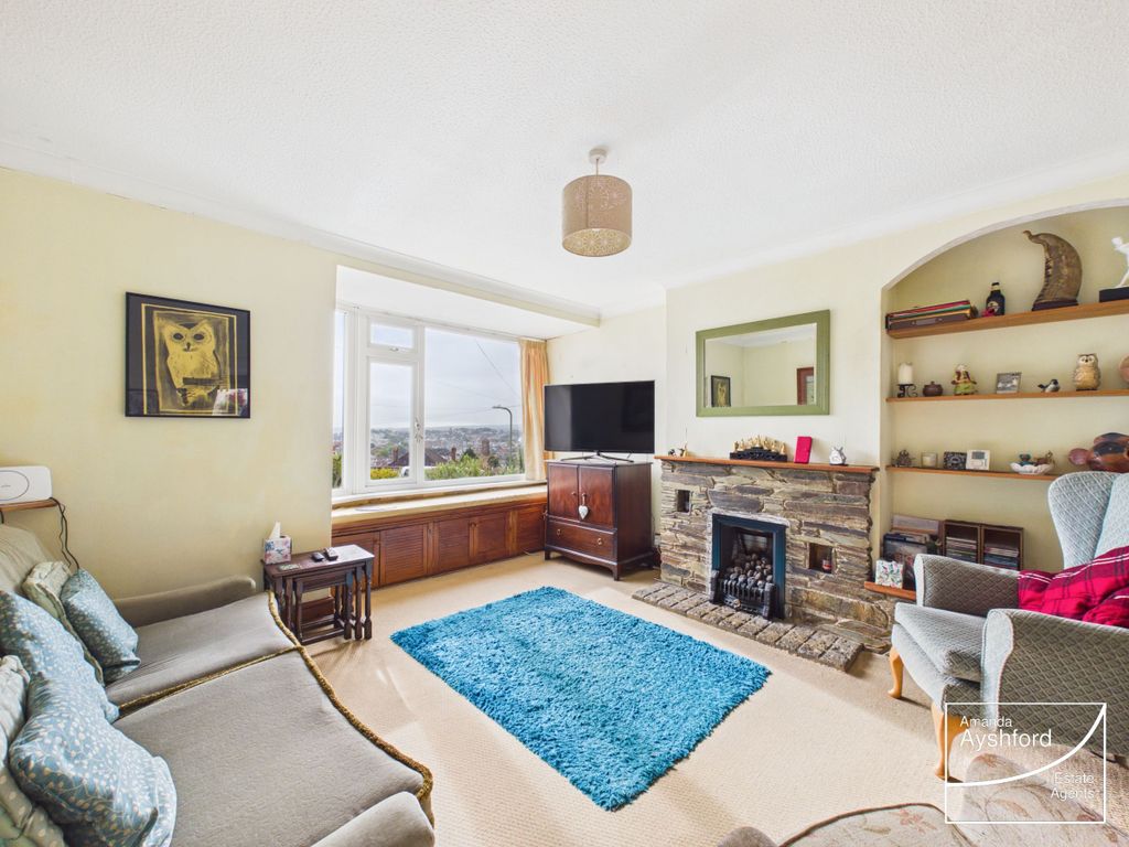 Property photo 2 of 26