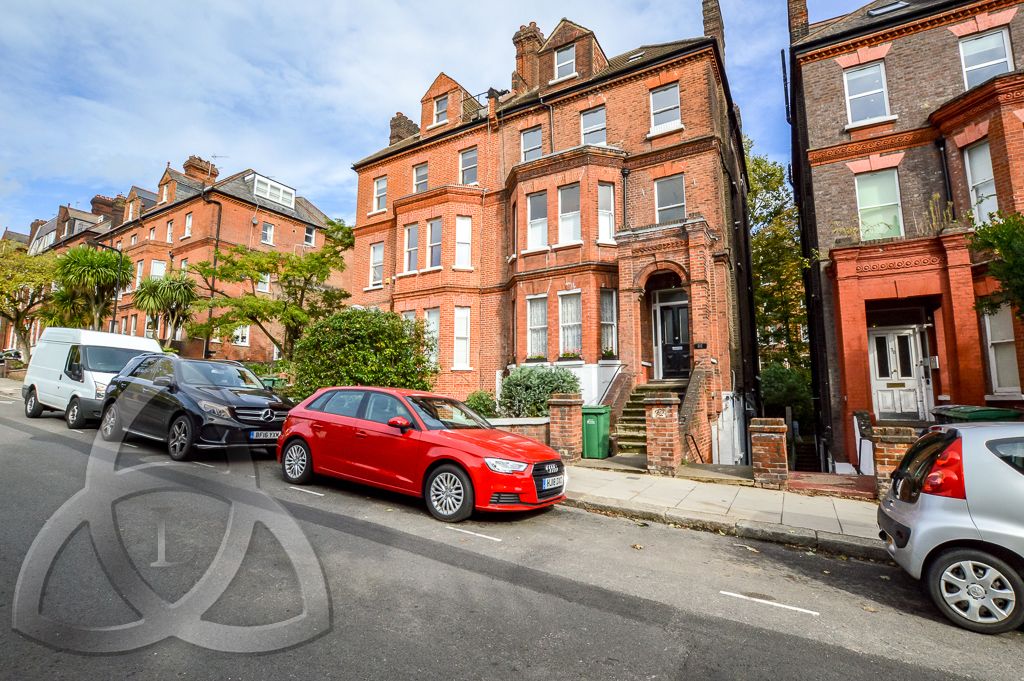 Property photo 2 of 27