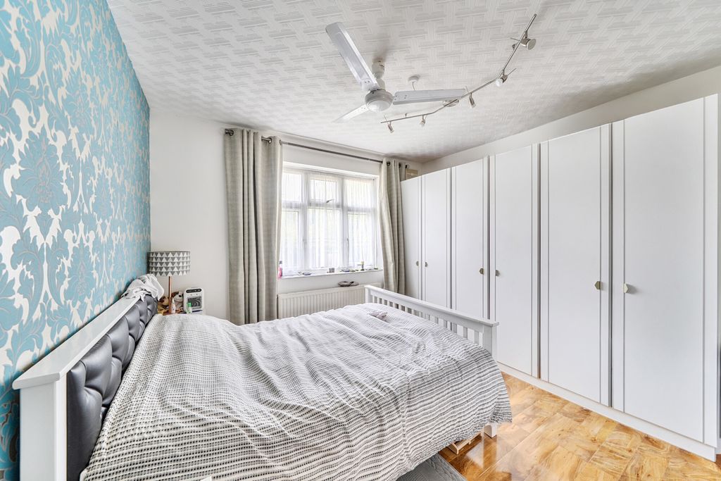 Property photo 3 of 17 1-6A99812491E5E-1...