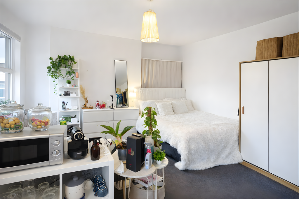 Property photo 3 of 4