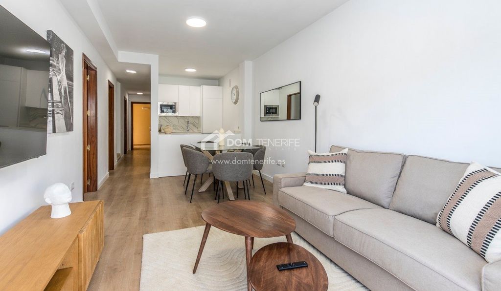 Property photo 1 of 12 Penthouse, Palm Mar
