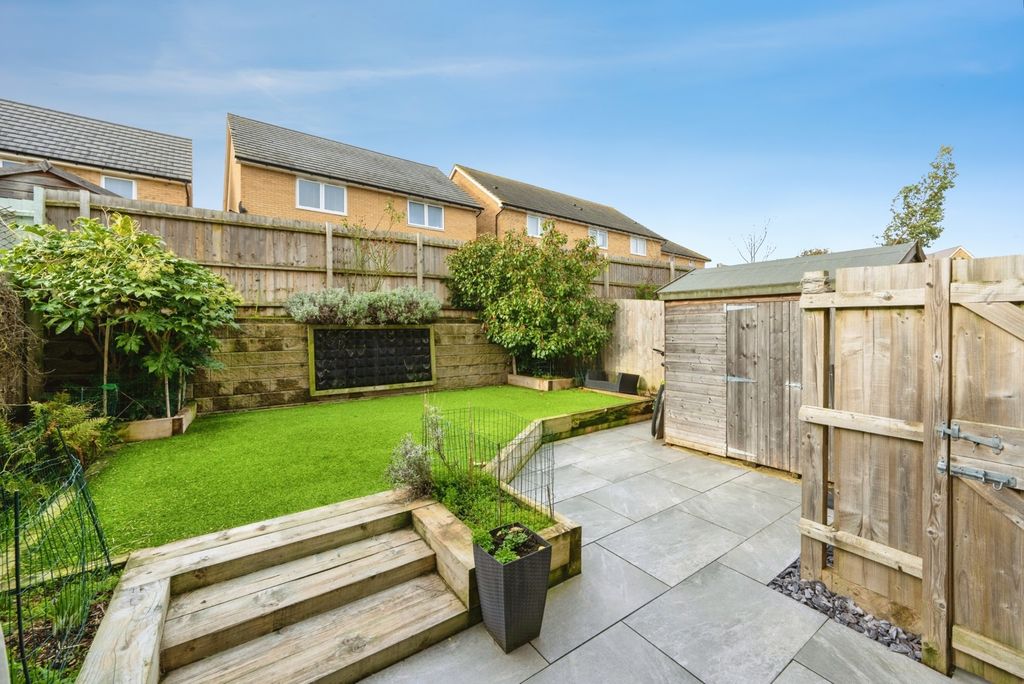 Property photo 2 of 29 Pbox-Img.Jpg