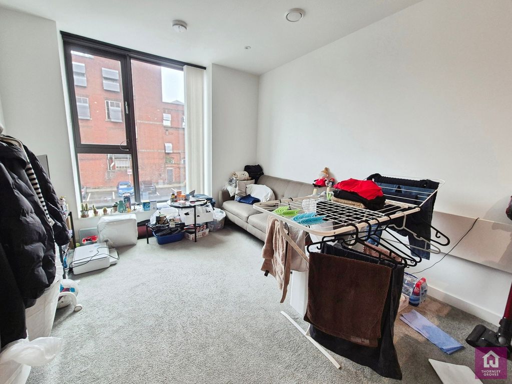 Property photo 3 of 21 Pbox-Img.Jpg