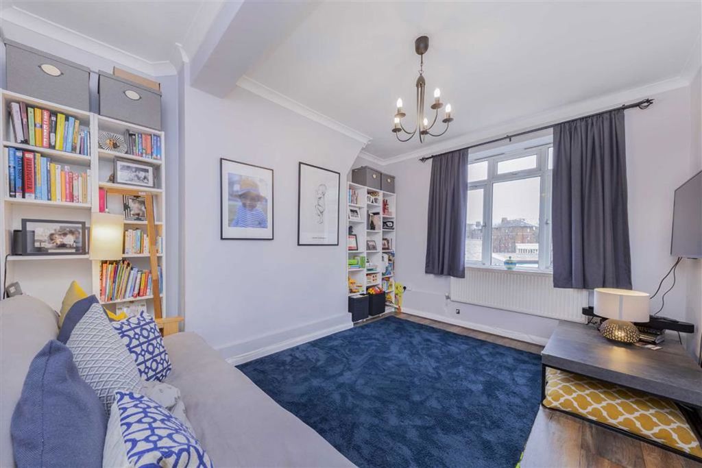 Property photo 2 of 7