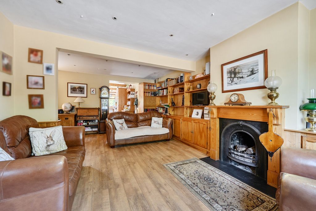 Property photo 2 of 20 1479179-5-6A3E754...