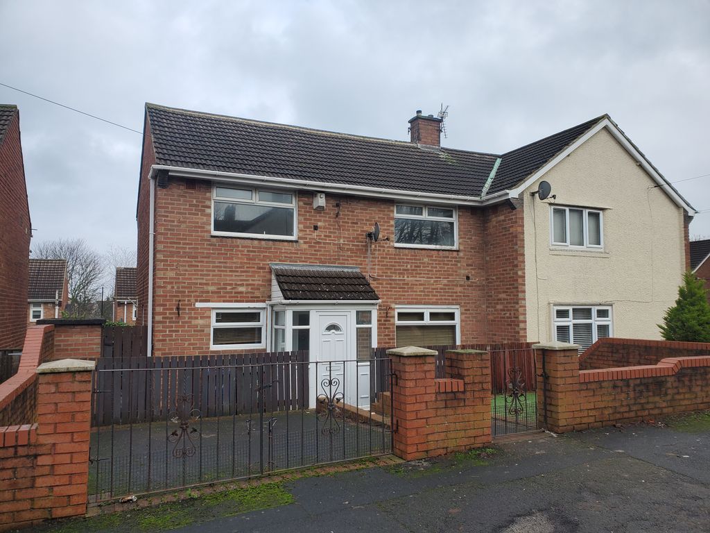 Property photo 2 of 14