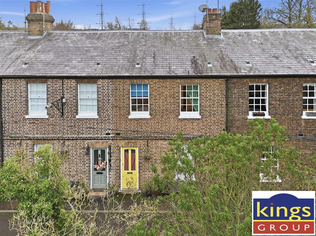 Property photo 1 of 22