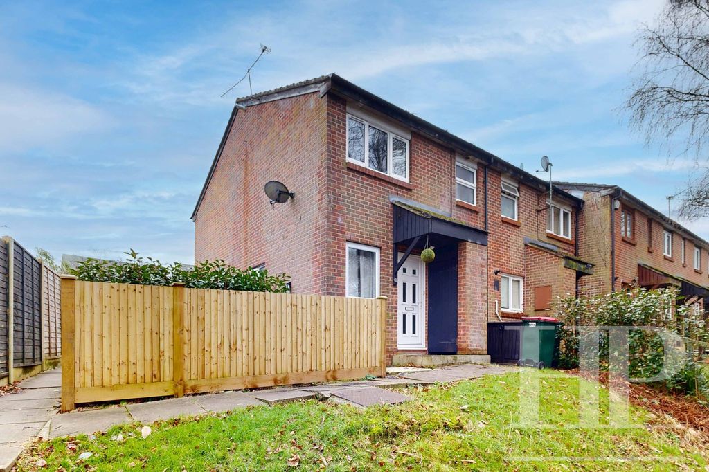 Property photo 1 of 11