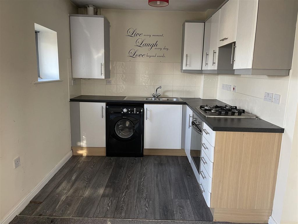 Property photo 2 of 6 Img_9390.Jpg