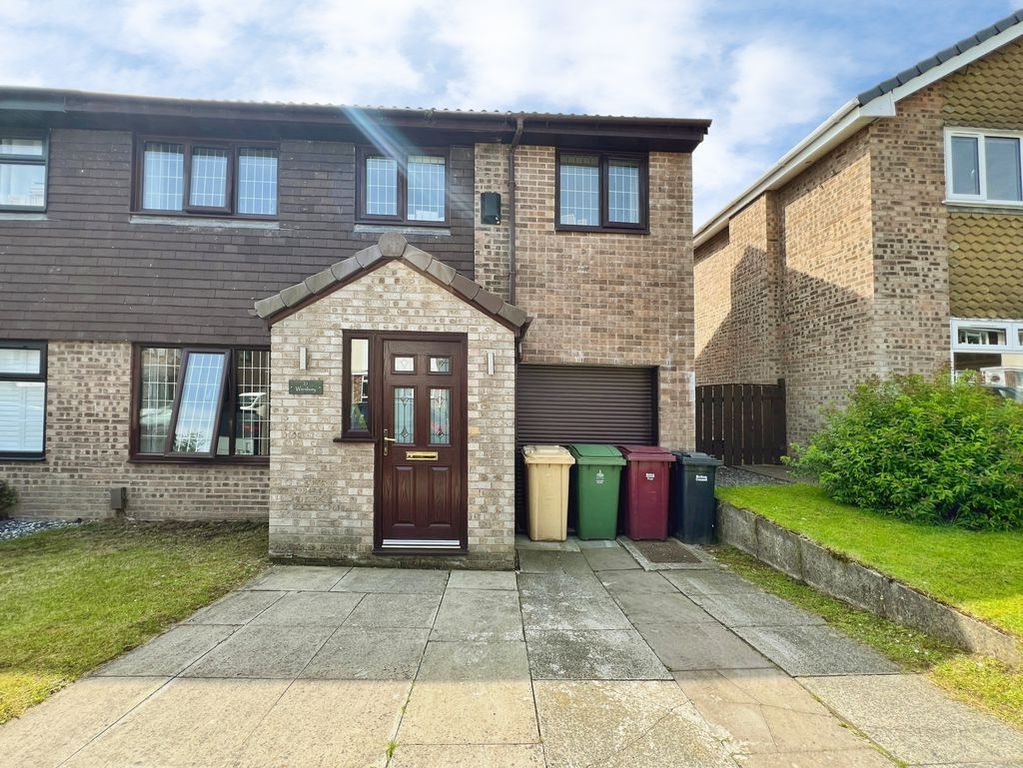 Property photo 1 of 21 External