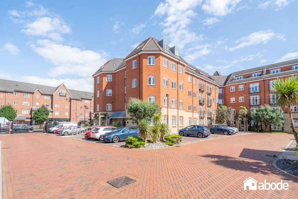 Additional image 18 of 2 bed flat for saleQuebec Quay, Liverpool Marina, Liverpool L3