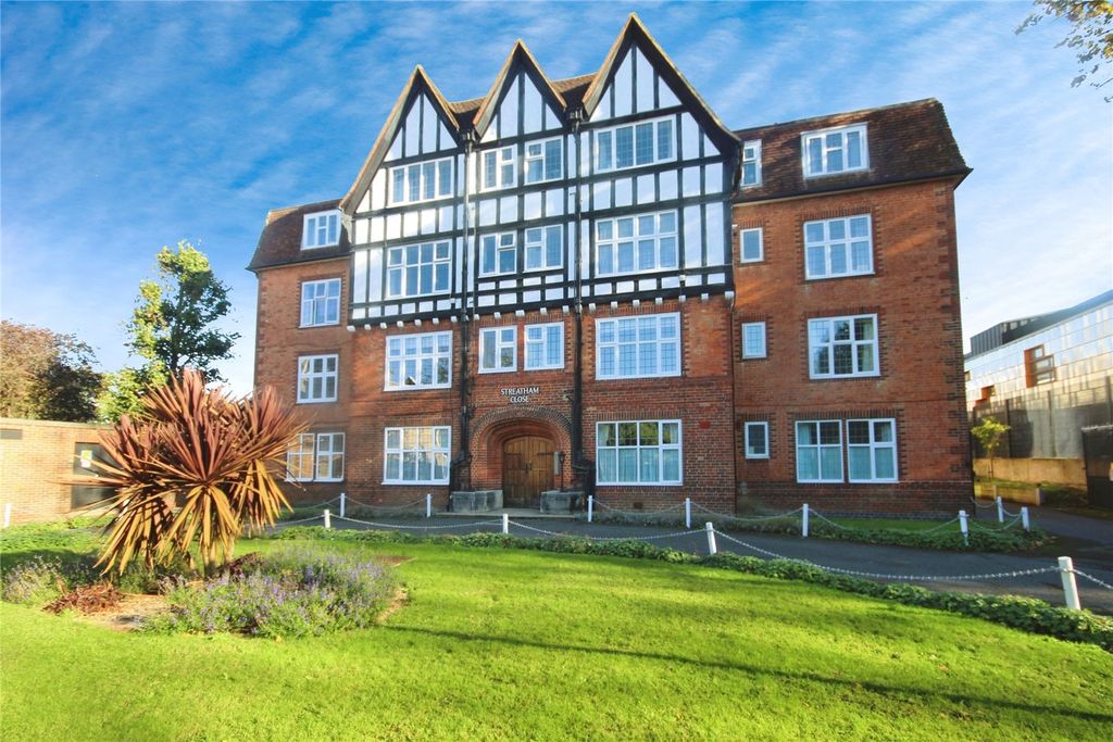 Property photo 1 of 14 Exterior