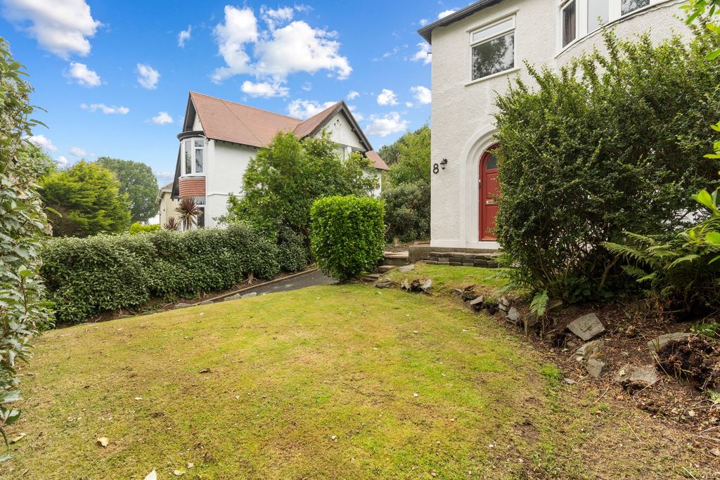 Property photo 3 of 19