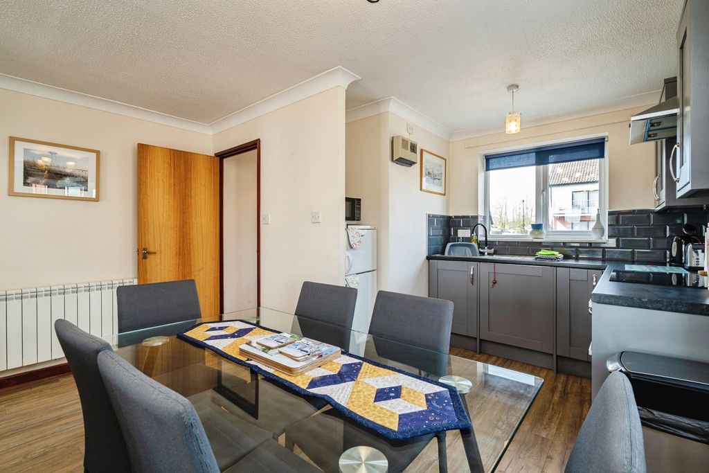 Property photo 2 of 19 Pbox-Img.Jpg