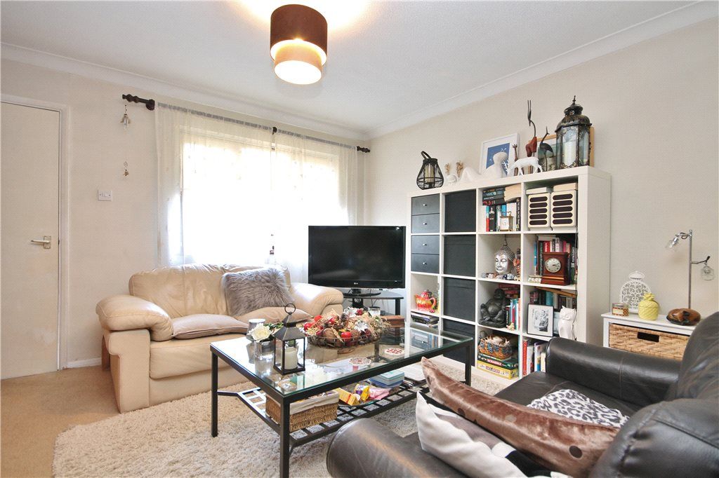 Property photo 2 of 8 Reception Room