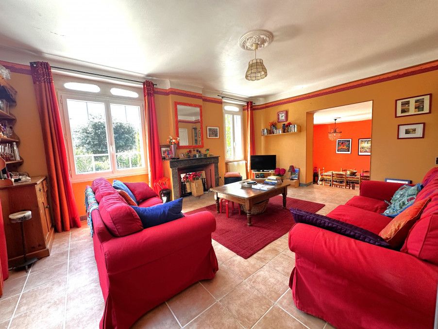 Property photo 3 of 25