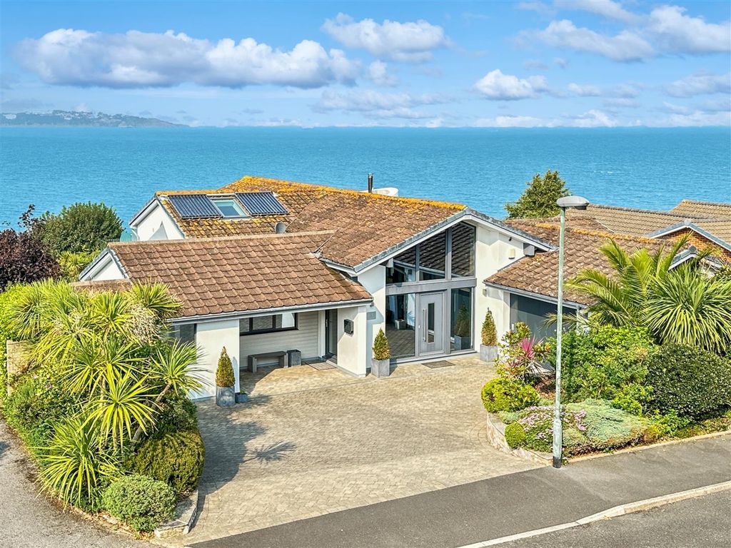 Property photo 1 of 35 Front.Jpg