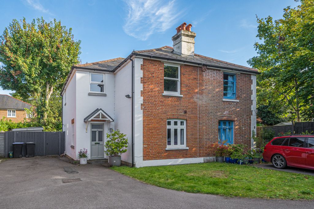 Property photo 1 of 13