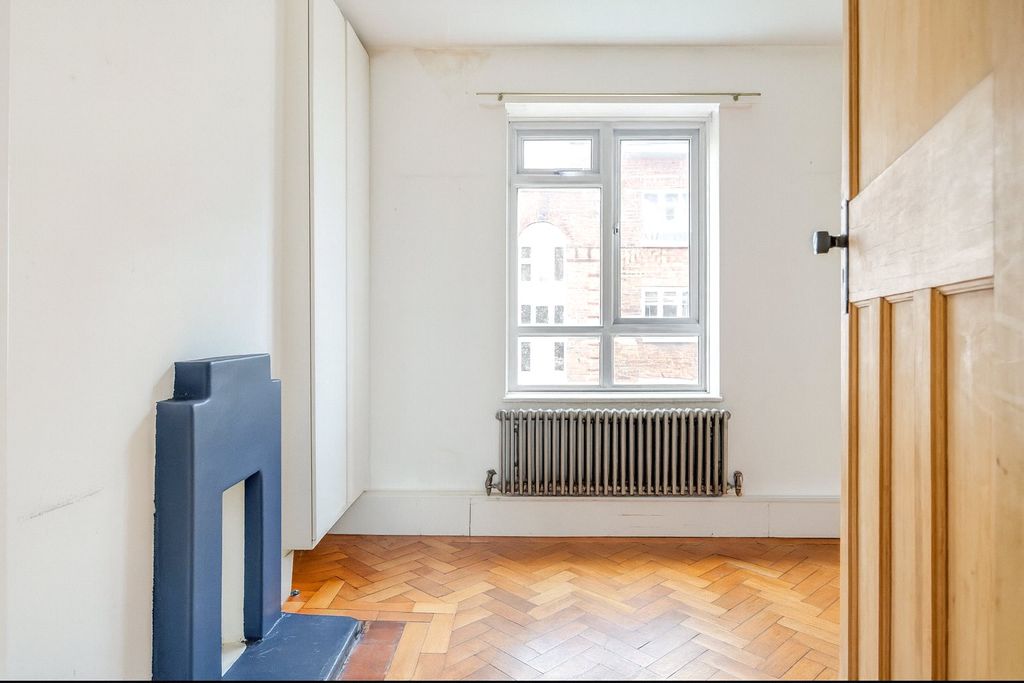 Property photo 3 of 12 Picture No. 47