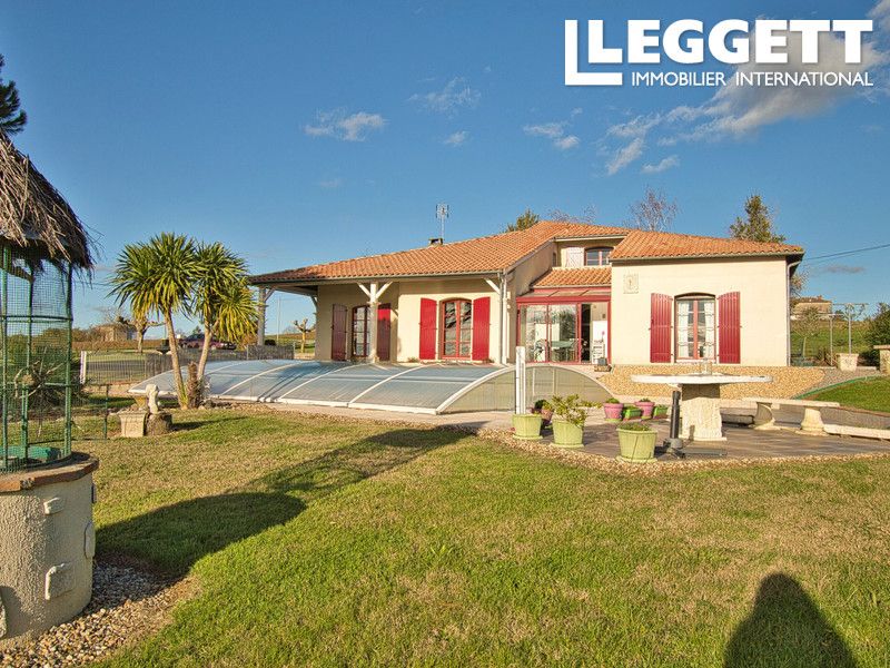 Property photo 1 of 10