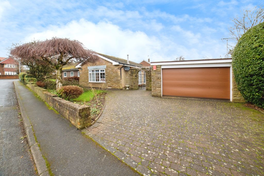 Property photo 1 of 15 Front