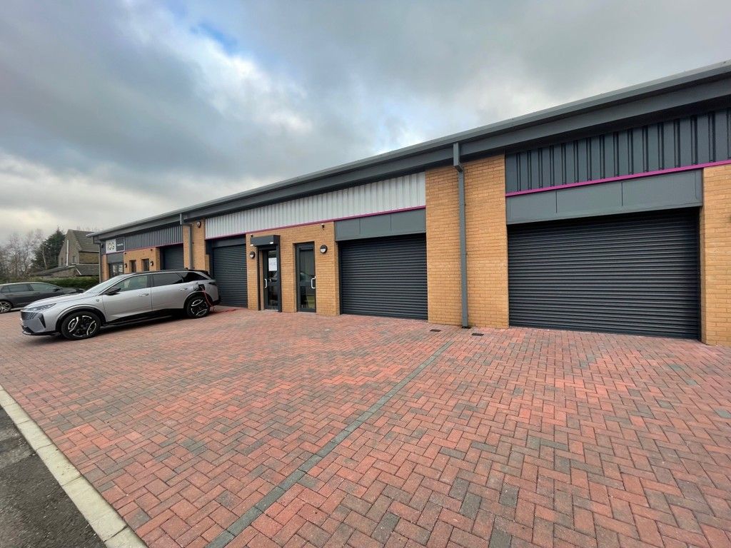 Property photo 3 of 7 Photo 8