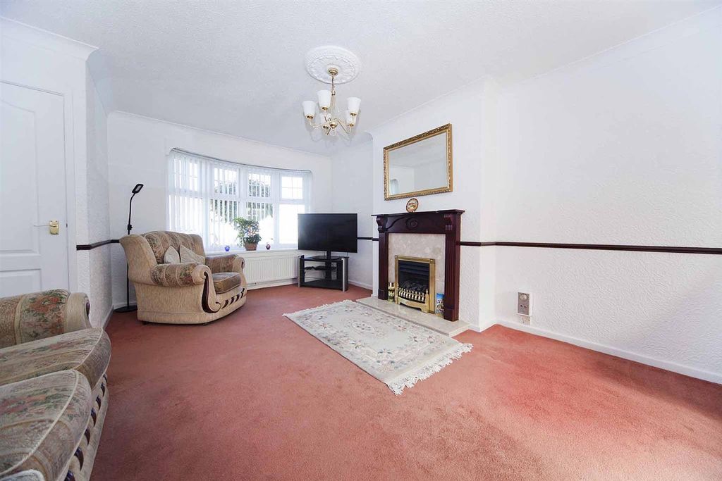 Property photo 3 of 21