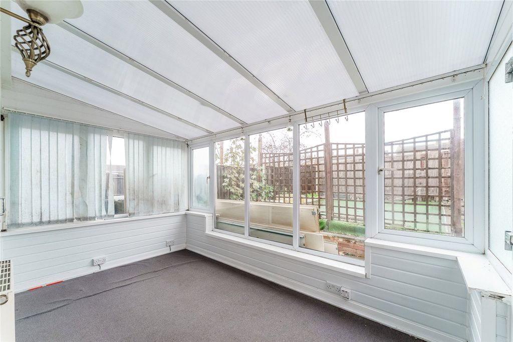 Property photo 2 of 24 Picture No. 20