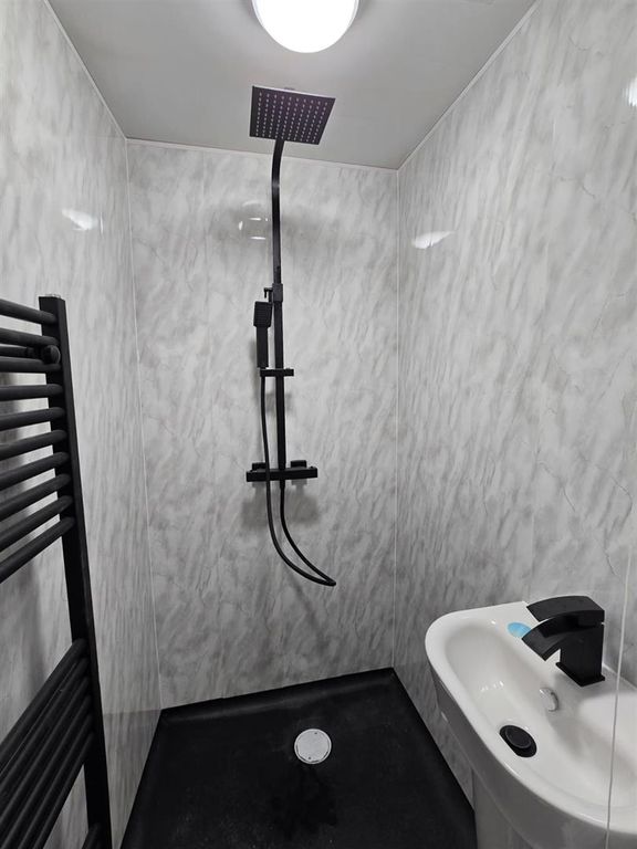 Property photo 2 of 13 Pic 13-.Jpg