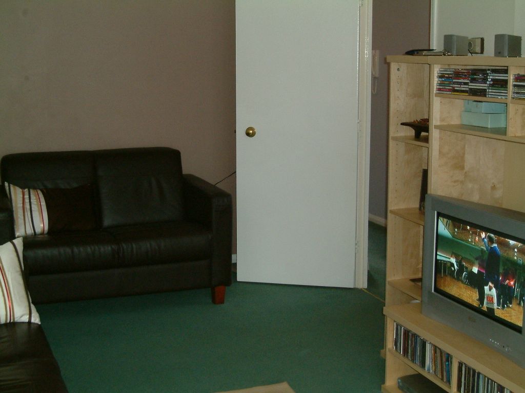 Property photo 3 of 6 Gallery