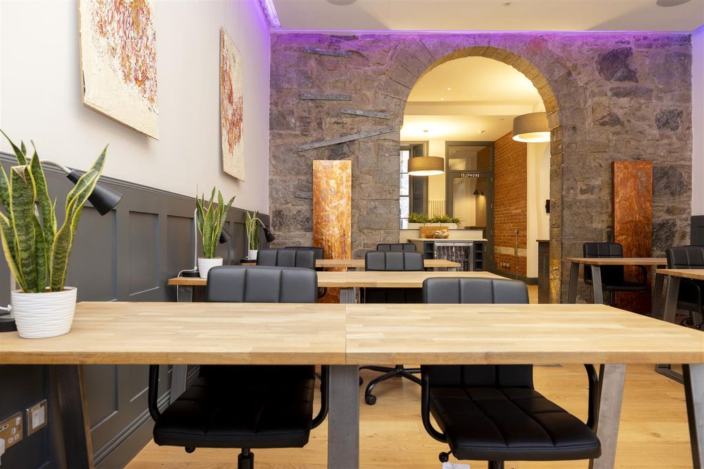 Property photo 3 of 10 Ds 8.Jpg