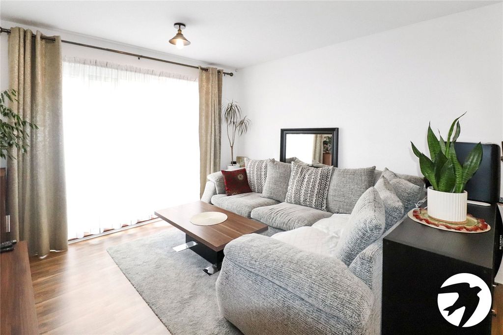 Property photo 3 of 16 Picture No. 04