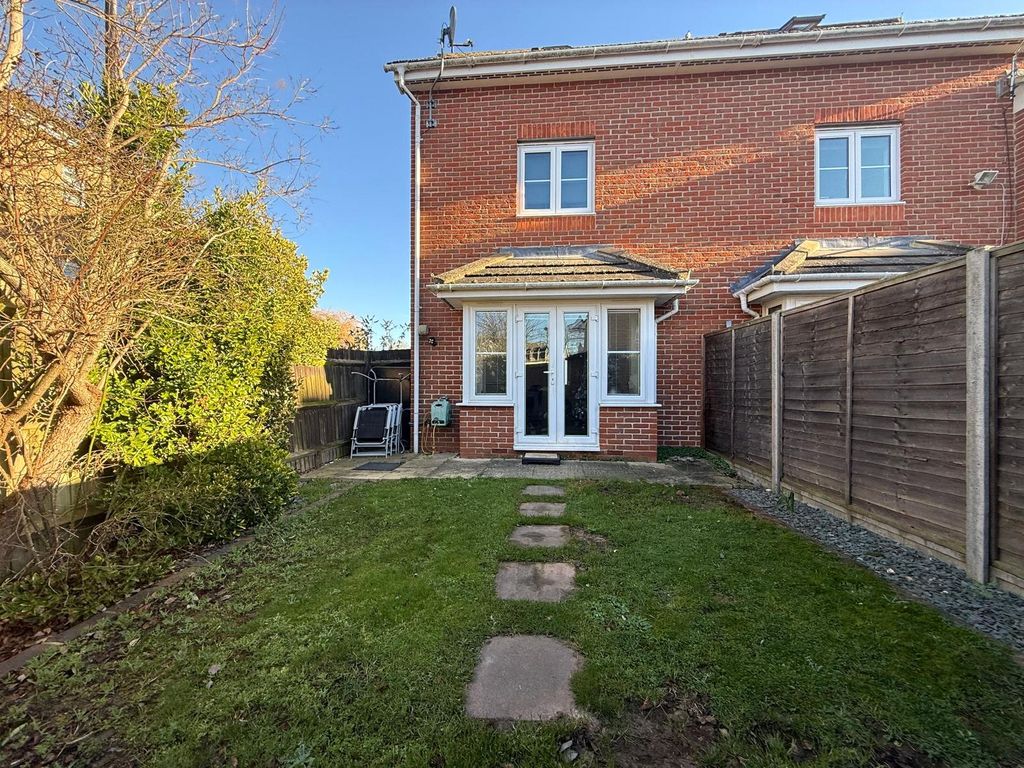 Property photo 2 of 25 Picture No. 35