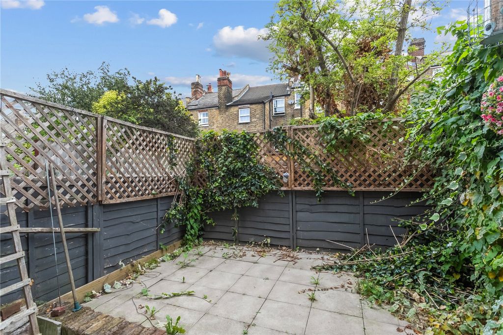 Property photo 3 of 12 Picture No. 12
