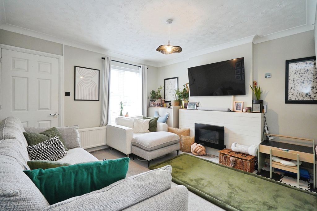 Property photo 3 of 14 Pbox-Img.Jpg