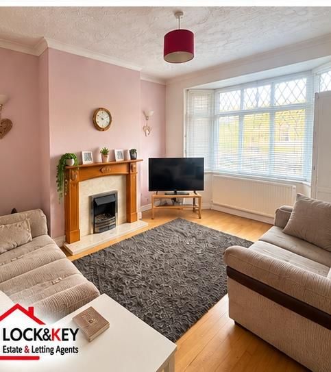 Property photo 2 of 6 Living_Room.Jpg